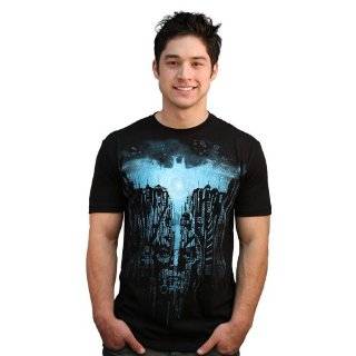 The Dark Knight Rises Batman Logo T shirt: Clothing