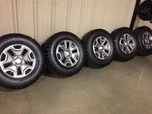 17 inch Jeep Wrangler Rubicon Wheels Tires BFG Tires Off A 2013 Wrangler
