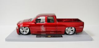 2003 Chevy Silverado Diecast Model Truck Jada Dub City 1 18 Scale Red