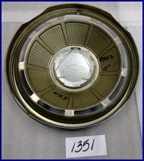 1969 69 Chevy Chevelle Corvair Chevy II 15" Hubcap Hub Cap New 3952