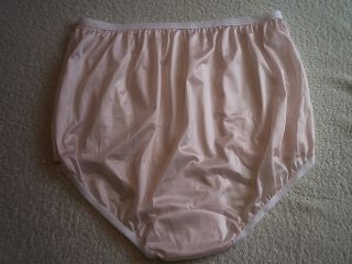 Baby Pink Nylon Full Panties Vintage Style with Mushroom Gusset L XL 51"